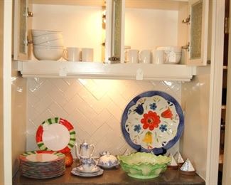 Colorful serving ware