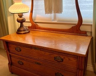Wash Stand Antique w/Towel Bar / (2) Drawers  Great Shape