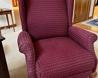 Wingback Recliner 