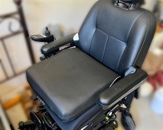 Mobility Scooter Nice Condition Lifts Out