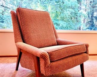 Mid-Century Upholstered Arm Chair, excellent condition #21