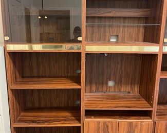 Cabinets/Bookcases (2)