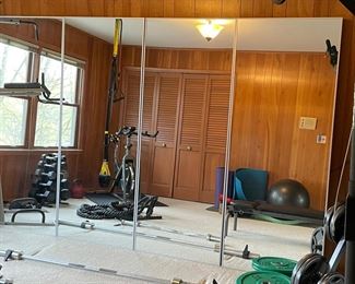 Most items from this sale are available for pre-sale at this link: https://www.estatesales.net/MI/Farmington/48334/marketplace/53731