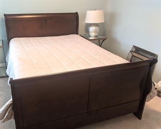 Most items from this sale are available for pre-sale at this link: https://www.estatesales.net/MI/Farmington/48334/marketplace/53731