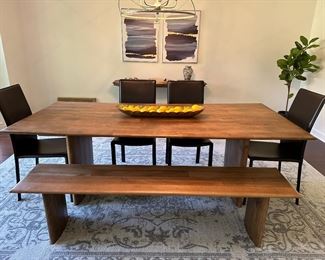 WILLIAMS SONOMA WOOD DINING TABLE W/BENCH & 4 CHAIRS, AREA RUG