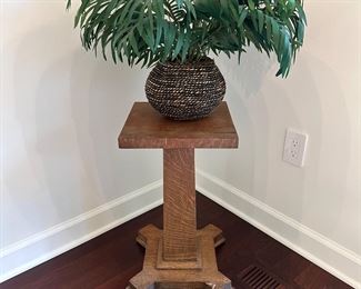 WOOD PLANT STAND, FAUX GREENERY