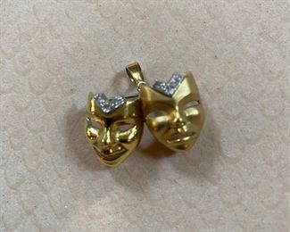 18k brooch