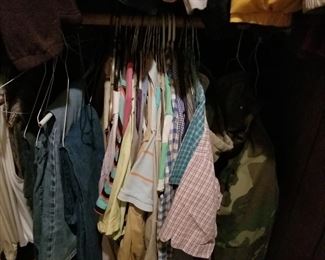 Cinch Jean's shirts alot with new tags