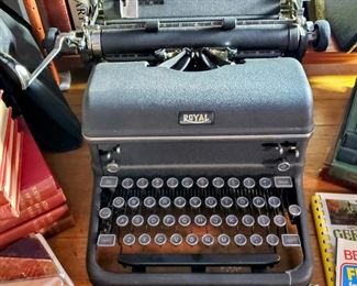 1940s era Royal Magic Margin