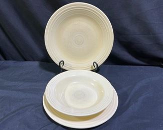 3 Vintage Ivory Fiestaware Plates & Bowl
