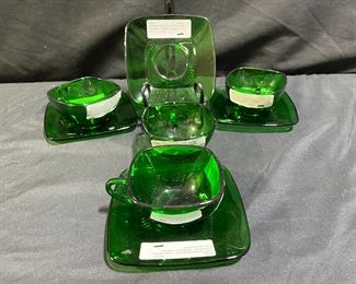 4 Anchor Hocking Forest Green Cups & Saucers