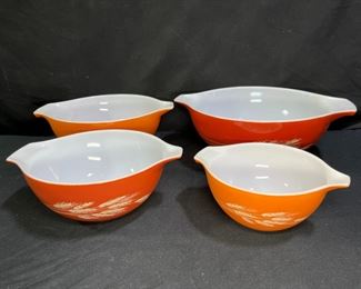 Set of 4 Orange Autumn Harvest Pyrex Mixing Bowls