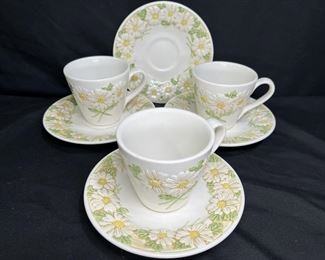 3 Metlox Poppy Trail Daisy Teacups + Extra Saucer