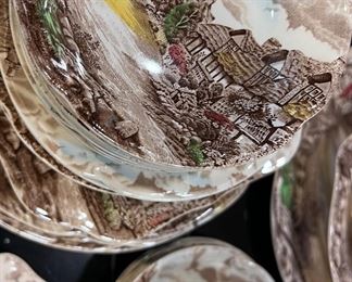 Beautiful Olde EnGlish Countryside dish set. Made in England by Johnson Brothers