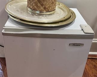 Mini fridge
