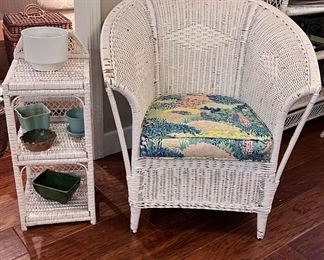 Vintage White Wicker
