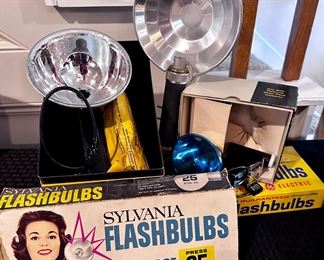 Vintage flash holders & bulbs