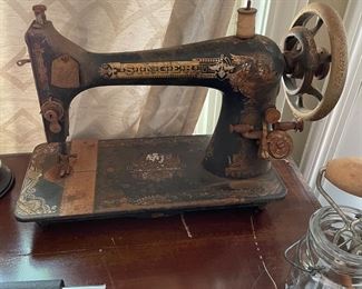 1892 Singer Seeking by Machine. Model Sphinx