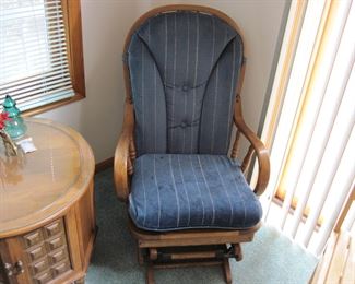 Glider chair