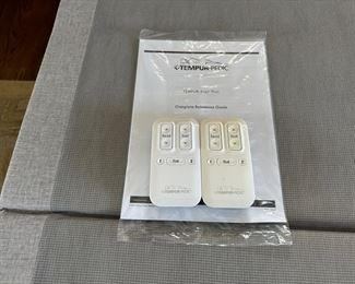 Tempur-Pedicure twin king with two remotes and manual