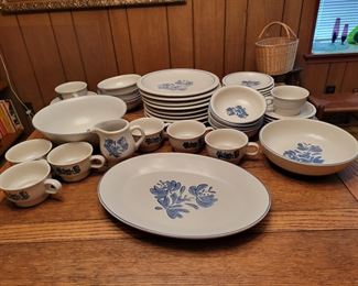 Pfaltzgraff Dinnerware 