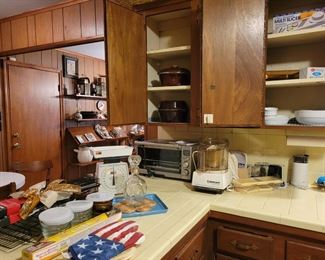 Kitchenware and Small Appliances 