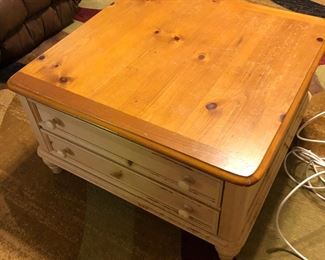 Coffee Table with Drawers 