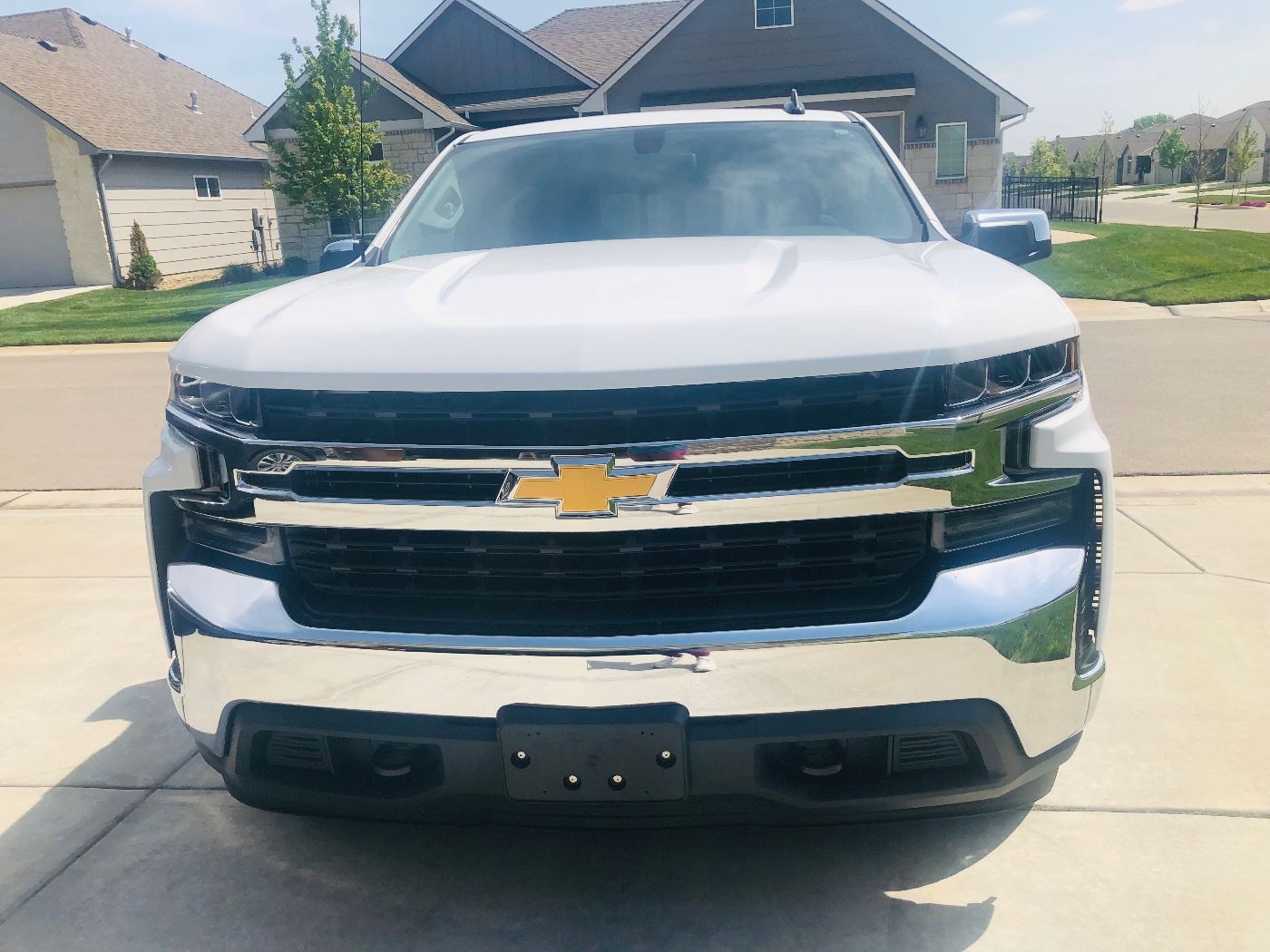 KC ESTATE SALES includes 2020 Chevy Silverado... starts on 6/14/2023