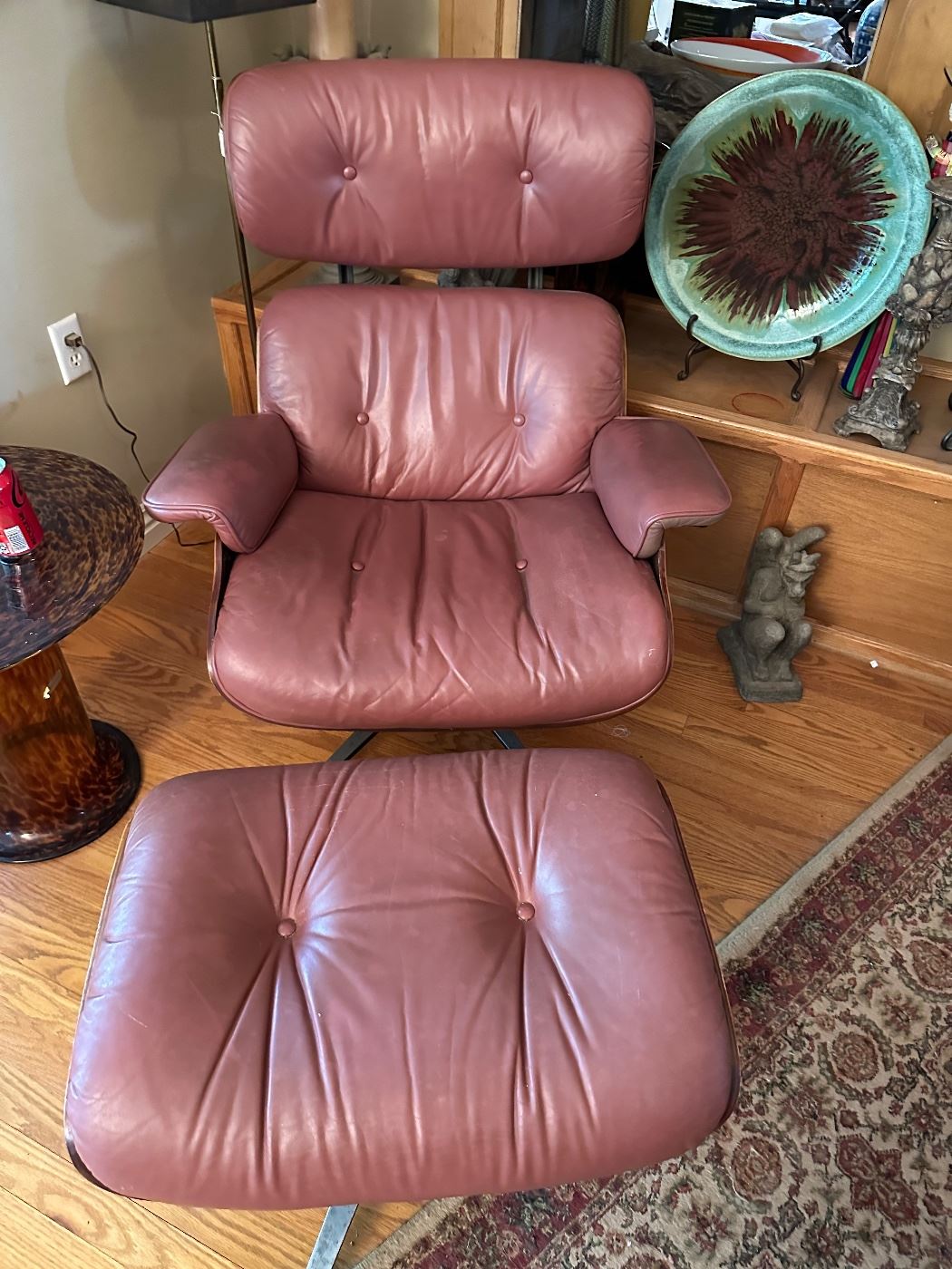 Vintage MCM Herman Miller Eames style Lounge and Ottoman