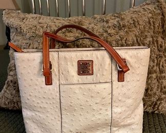 Dooney & Bourke Handbag