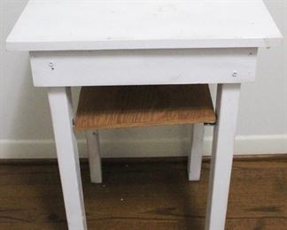 292 - Wood Table Stand 23" x 30" x 22 1/2"
