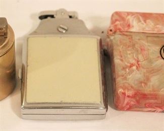 300 - Lot of 3 Vintage Items Table Lighter, Case, and Lighter Case
