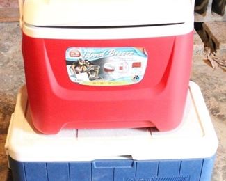 326 - Lot of 2 Coolers
