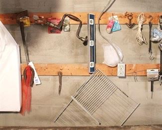 337 - Lot of Assorted Items
