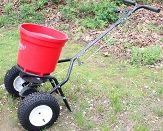 350 - EarthWay Seed Spreader 32" x 50"
