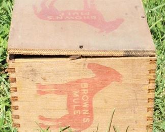 400 - Brown's Mule Wood Box 7" x 7" x 5"
