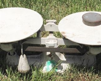 411 - Penn. Scale 20" x 6"
