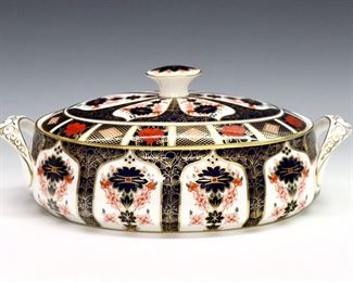 A 20th century Royal Crown Derby "Old Imari" pattern fine bone china covered vegetable dish.  Printed marks in Red with "1128" and "LII".  Good condition, very slight surface wear, printed marks scratched through.  12 1/2" long.  