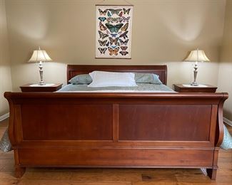 Temperpedic adjustable king size bed. luxury sleep awaits