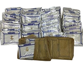 50 Vintage Vanguard Carded US Navy Anchor Insignia Pin Lot