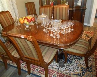 Dining Room Table, Seats 12,  2 leafs included