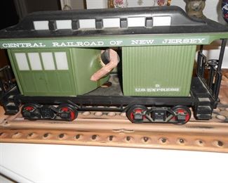 Liquor train Canister