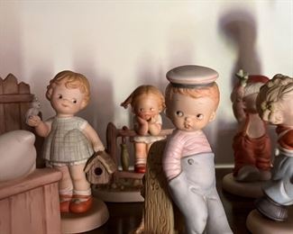 Lots of Goebell figures