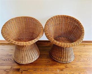 Pair of vintage bamboo chairs 