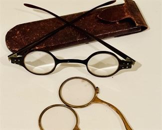 Antique reading glasses c. 1840
