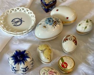 Limoges trinket eggs, boxes and bowls