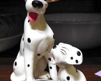 Walt Disney Productions 101 Dalmatians Figurines