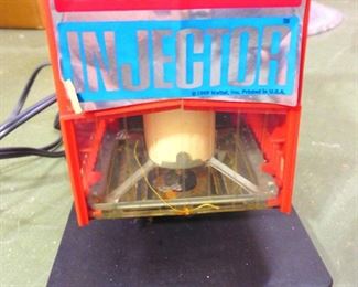 1969 Mattel Injector Molding Toy with Molds!