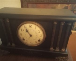 Antique mantle clock
