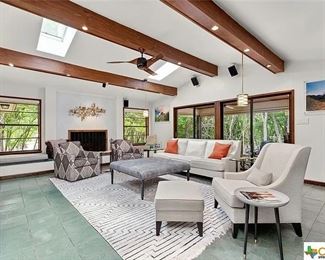 Ethan Allen living room furniture in great condition